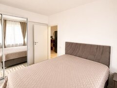 Sector 4 apartament 2 camere prima inchiriere